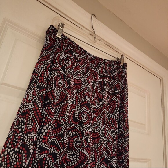 MB Collection black, red, and white polka dot skirt M - Picture 4 of 4